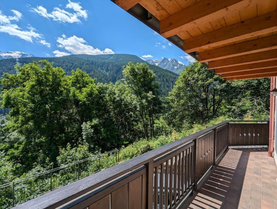 Residence Gardenia Con Terrazza 40Mq Privata & Garage Privato Vione エクステリア 写真